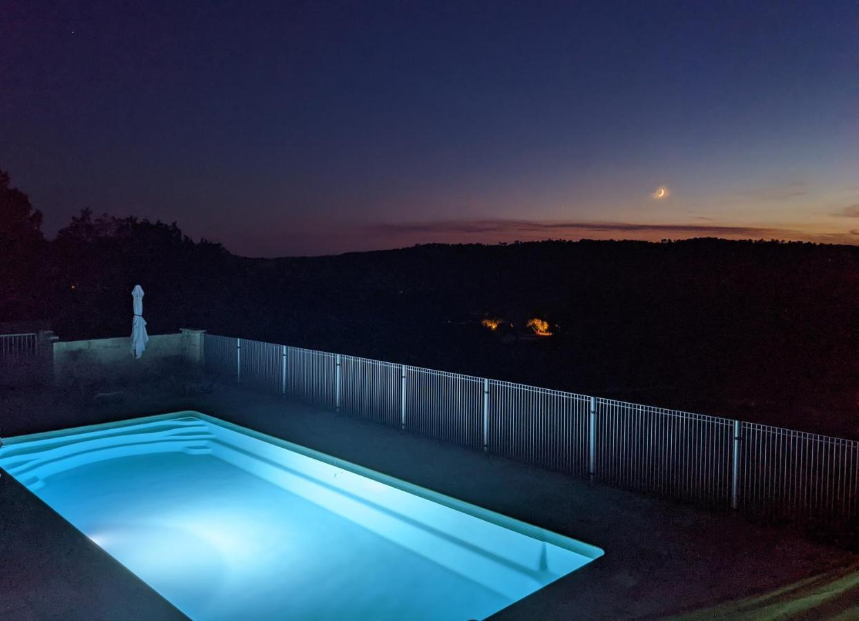 Bed and Breakfast Domaine De Fleurie Tursac Exterior foto